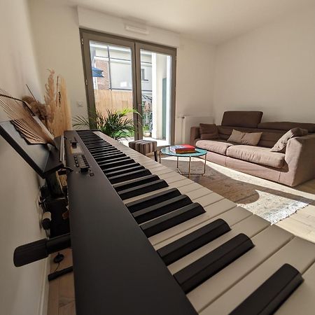 Appartement De Standing Avec Jardin Clamart Dış mekan fotoğraf