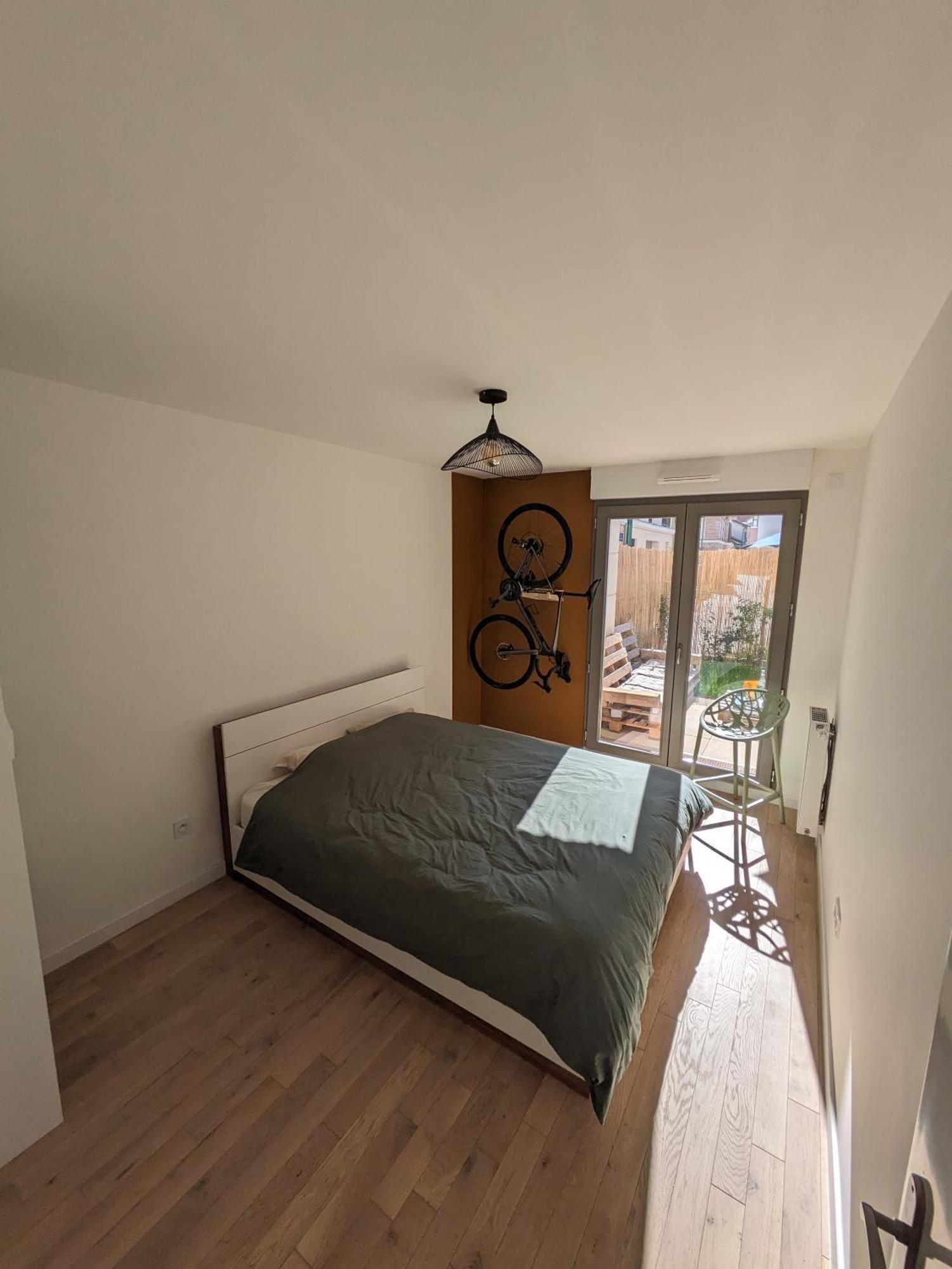 Appartement De Standing Avec Jardin Clamart Dış mekan fotoğraf